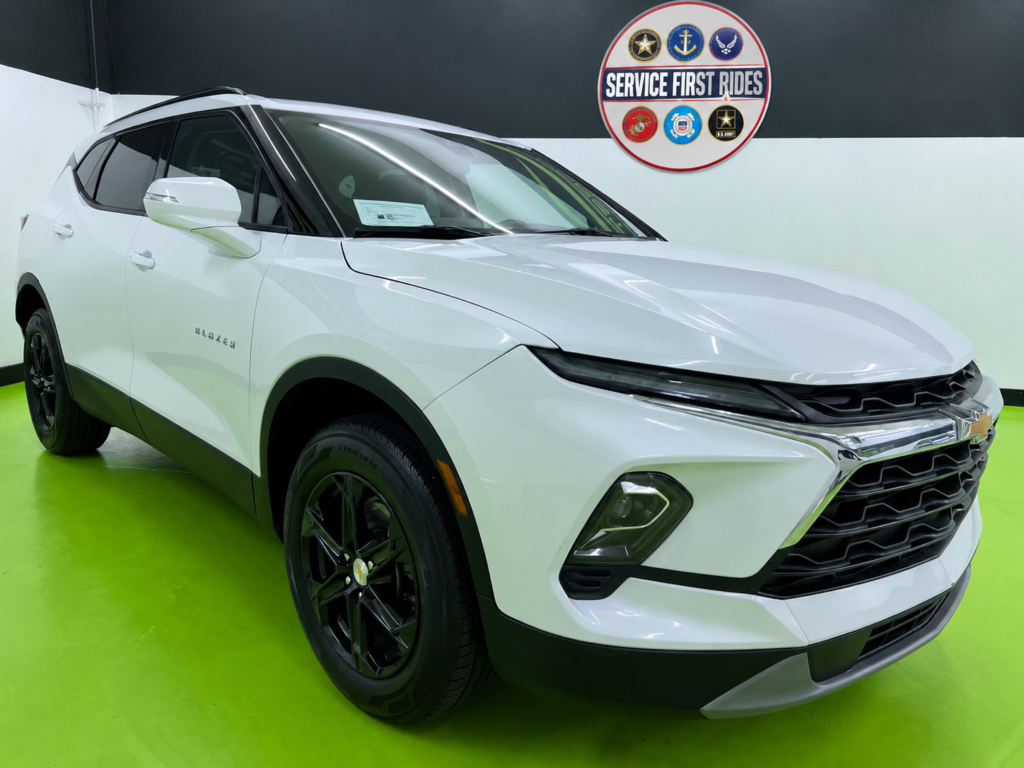 2024 Chevrolet Blazer LT