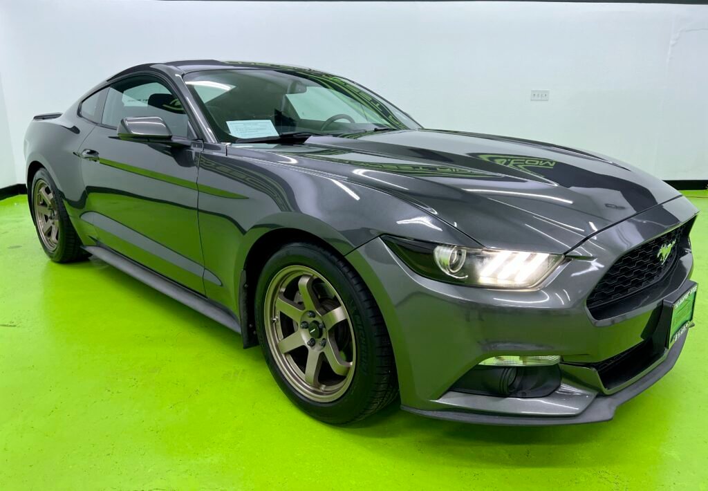 2017 Ford Mustang EcoBoost